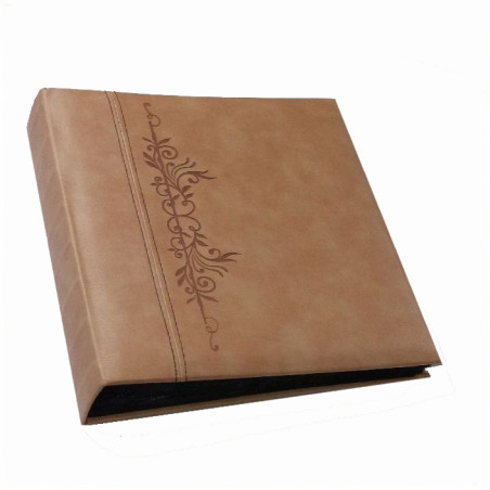 Album TN 46500 Koma-R